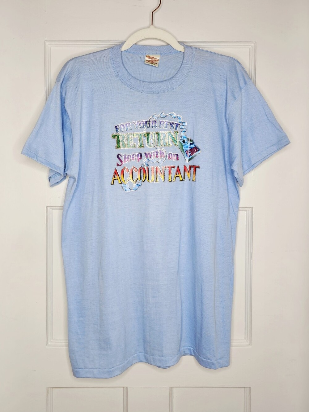 VTG 80s "For Your Best Return Sleep With An Accountant" T-shirt